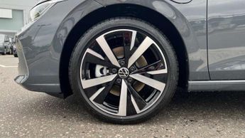 Volkswagen Golf 1.5 TSI 204 Match eHybrid 5dr DSG