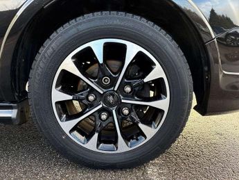 Ford Transit Custom 2.0 EcoBlue 185ps Low Roof D/Cab Sport Van Auto