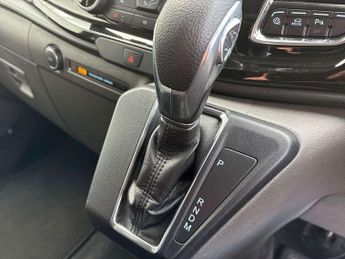 Ford Transit Custom 2.0 EcoBlue 185ps Low Roof D/Cab Sport Van Auto