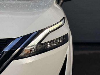 Nissan Qashqai 1.3 DiG-T MH 158 N-Connecta 5dr Xtronic