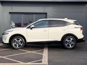 Nissan Qashqai 1.3 DiG-T MH 158 N-Connecta 5dr Xtronic