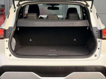 Nissan Qashqai 1.3 DiG-T MH 158 N-Connecta 5dr Xtronic