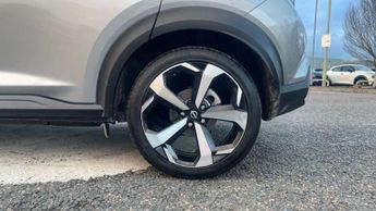 Nissan Juke 1.6 Hybrid Tekna 5dr Auto