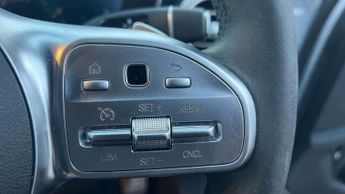 Mercedes-Benz C-Class C220d AMG Line Premium 4dr 9G-Tronic