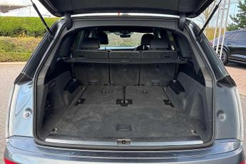 Audi Q7 50 TDI Quattro Black Edition 5dr Tiptronic