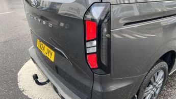 Ford Tourneo Custom 2.0 EcoBlue 136ps H1 Titanium 8 seater Auto