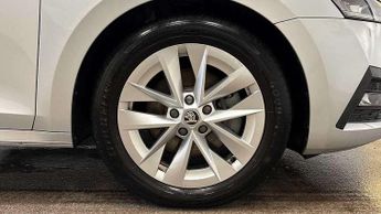 Skoda Octavia 1.4 TSI iV SE Technology DSG 5dr