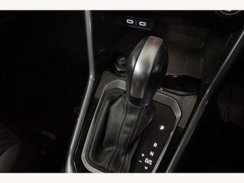 Volkswagen T-Roc 2.0 TDI R-Line 5dr DSG