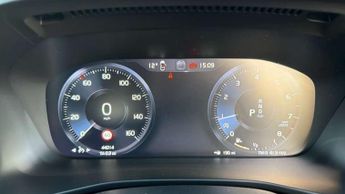 Volvo XC40 1.5 T3 [163] R DESIGN 5dr Geartronic