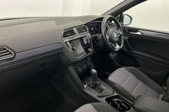 Volkswagen Tiguan 2.0 TSi 230 4Motion SEL 5dr DSG