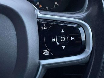 Volvo XC90 2.0 D5 PowerPulse Momentum Pro 5dr AWD Geartronic