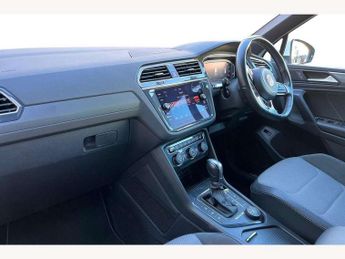Volkswagen Tiguan 2.0 TDi 150 4Motion R-Line Tech 5dr DSG