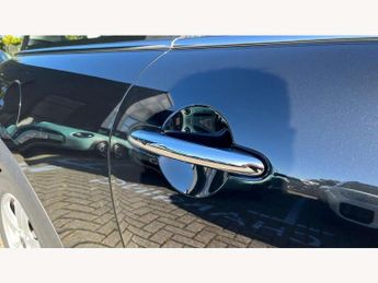MINI Hatchback 1.5 Cooper Classic 3dr Auto