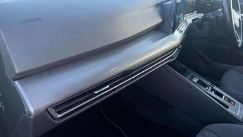 Volkswagen Golf 1.5 eTSI 150 Style 5dr DSG