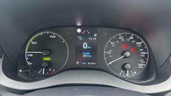 Toyota Yaris 1.5 Hybrid Icon 5dr CVT