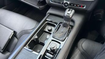 Volvo V90 Cross Country 2.0 T5 Cross Country 5dr AWD Geartronic