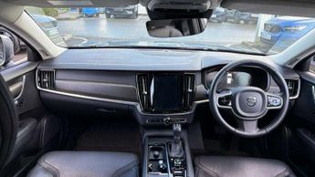 Volvo V90 Cross Country 2.0 T5 Cross Country 5dr AWD Geartronic