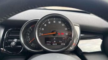 MINI Hatchback 5dr 1.5 Cooper Classic 5dr Auto