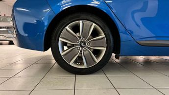 Hyundai IONIQ 1.6 GDi Hybrid Premium SE 5dr DCT