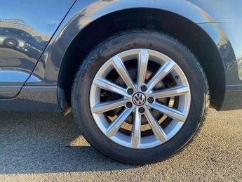 Volkswagen Passat 2.0 TDI SE Business 4dr DSG