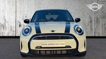 MINI Hatchback 5dr 1.5 Cooper Exclusive 5dr Auto