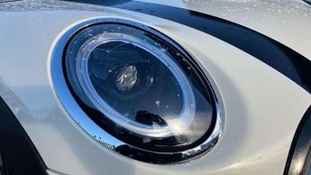 MINI Hatchback 5dr 1.5 Cooper Exclusive 5dr Auto