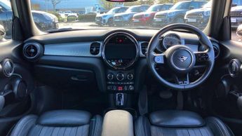 MINI Hatchback 5dr 1.5 Cooper Exclusive 5dr Auto