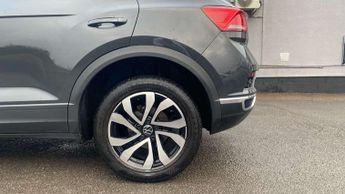 Volkswagen T-Roc 1.5 TSI EVO Active 5dr DSG