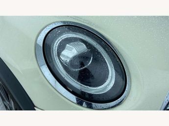 MINI Hatchback 5dr 1.5 Cooper Exclusive II 5dr Auto
