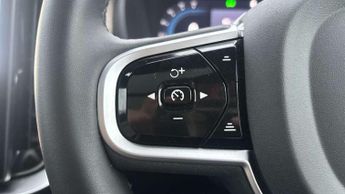 Volvo XC90 2.0 T8 PHEV Ultra Dark 5dr AWD Geartronic