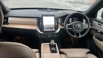 Volvo XC90 2.0 T8 PHEV Ultra Dark 5dr AWD Geartronic