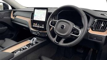 Volvo XC60 2.0 B5P Plus Dark 5dr AWD Geartronic