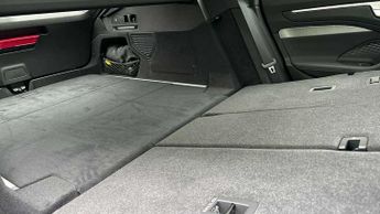 Audi A6 Avant 2.0 TDI Quattro 204 S line 5dr S Tronic