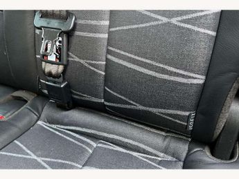 Kia Venga 1.6 3 5dr Auto [6]