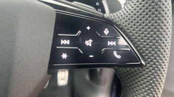 Audi Q3 1.5 e-Hybrid S Line 5dr S Tronic