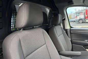 Volkswagen Caddy 1.5 eHybrid 150 Commerce Pro Van DSG [Tech]