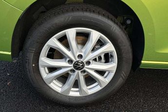 Volkswagen Caddy 1.5 eHybrid 150 Commerce Pro Van DSG [Tech]