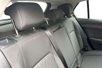 Volkswagen Golf 1.5 TSI 204 Match eHybrid 5dr DSG