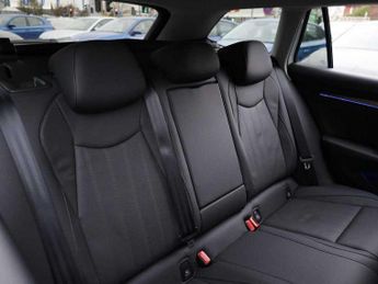 Skoda Superb Estate 2.0 TDI 193 Laurin + Klement 4X4 5dr DSG