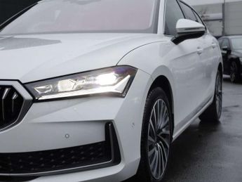 Skoda Superb Estate 2.0 TDI 193 Laurin + Klement 4X4 5dr DSG