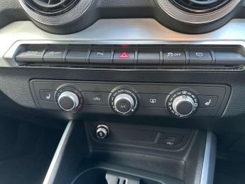 Audi Q2 35 TFSI Black Edition 5dr S Tronic