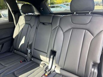 Audi Q7 55 TFSI Quattro Black Edition 5dr Tiptronic