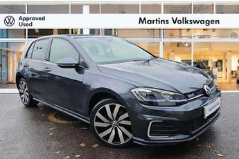 Volkswagen Golf 1.4 TSI GTE Advance 5dr DSG