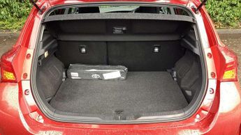 Toyota Auris 1.8 VVTi Hybrid Icon+ 5dr CVT Auto