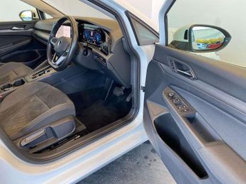 Volkswagen Golf 1.5 eTSI 150 Style 5dr DSG