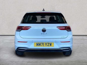 Volkswagen Golf 1.5 eTSI 150 Style 5dr DSG