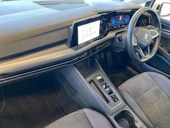 Volkswagen Golf 1.5 eTSI 150 Style 5dr DSG