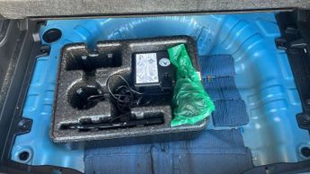 Hyundai Kona 1.6 GDi Hybrid Premium 5dr DCT