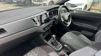Volkswagen Polo 1.0 TSI R-Line 5dr DSG