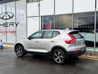 Volvo XC40 2.0 B3P Plus Dark 5dr Auto